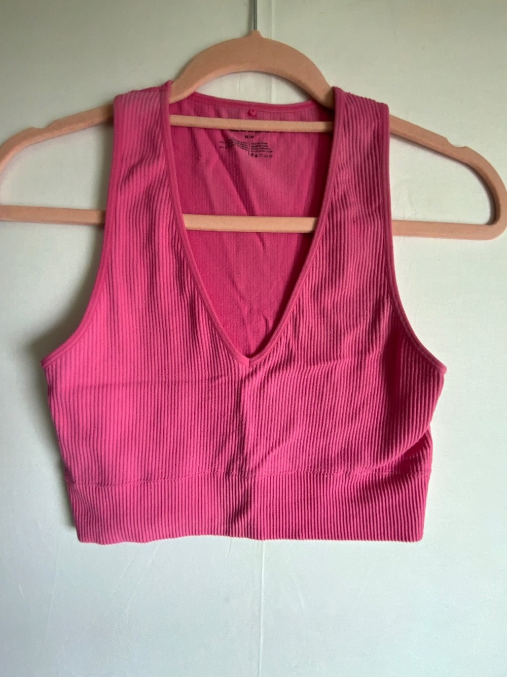 GARAGE Hot Pink Stella Seamless Plunge Ribbed V-Neck Crop Tank M